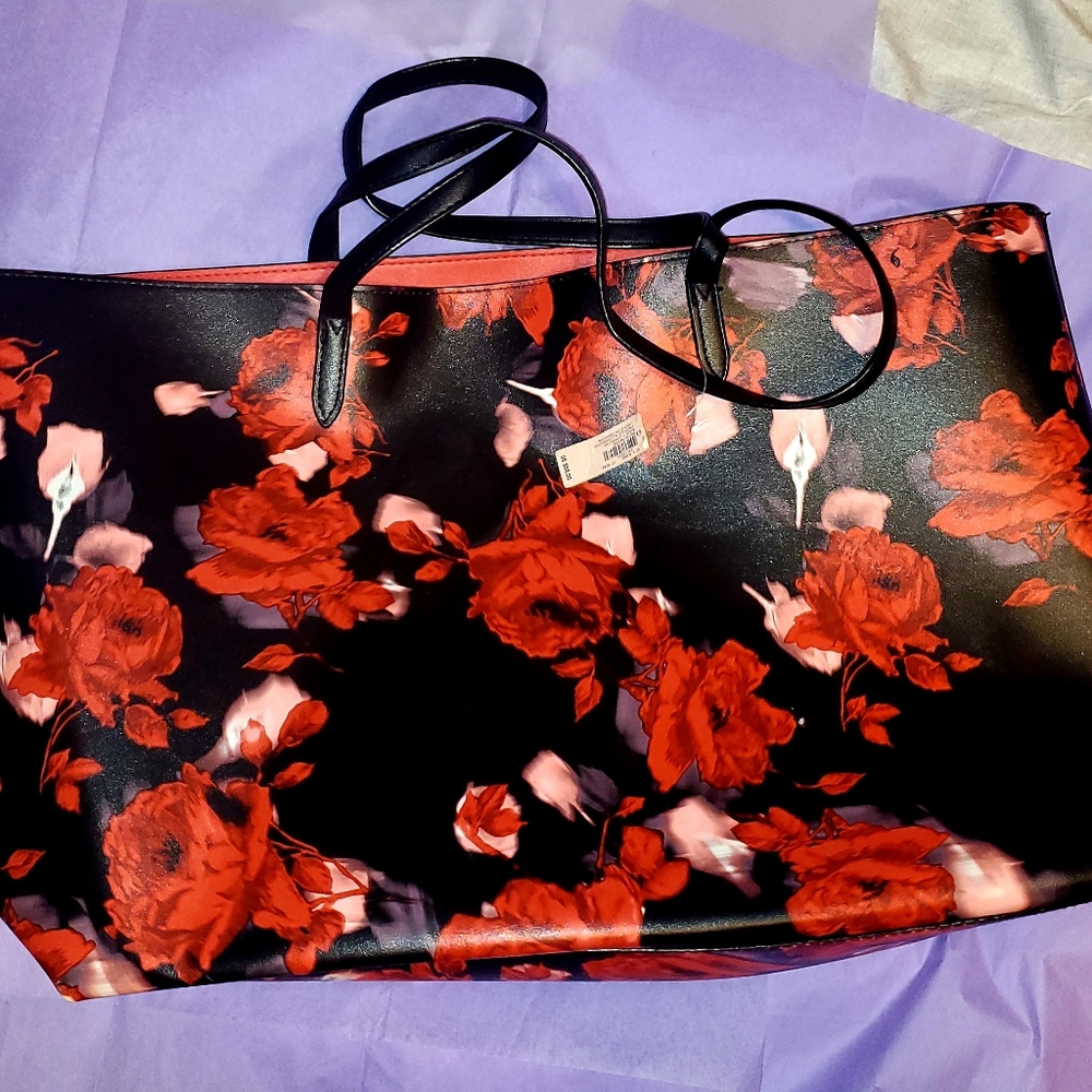 VICTORIA'S SECRET TOTE BAG